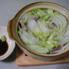 รูปของ 白菜と豚バラのシンプル鍋
