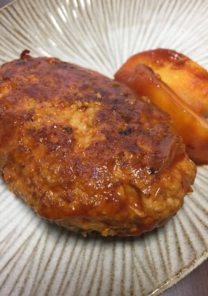 野菜ジュースを使って煮込みハンバーグ-レシピのメイン写真