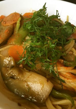 麻婆茄子とパクチーのエスニックパスタ-レシピのメイン写真