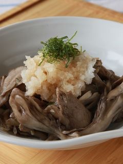 まいたけと豚肉の炒め物 おろしポン酢添え-レシピのメイン写真