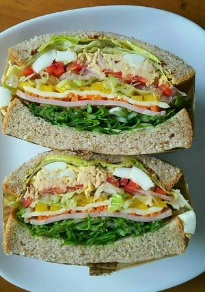低糖質♥ブランパン♥わんぱくサンドイッチ-レシピのメイン写真
