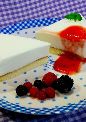 ヨーグルトムースのスポンジケーキ-レシピのメイン写真