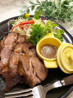 簡単すぎる♡レンジdeジューシー本格焼豚-レシピのメイン写真