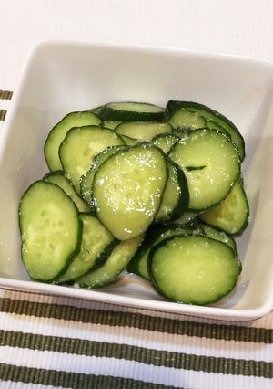 簡単!キュウリの塩麹浅漬け-レシピのメイン写真