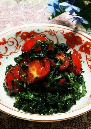ミニトマトと青じそ、ほうれん草のごま和え-レシピのメイン写真