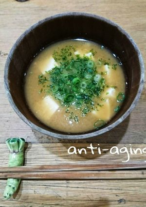 山芋のお味噌汁でアンチエイジング-レシピのメイン写真