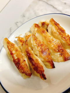 鶏ひき肉とはんぺんの餃子-レシピのメイン写真