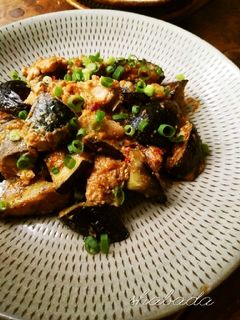 ご飯が進む♪サバ缶と茄子のピリ辛味噌炒め-レシピのメイン写真