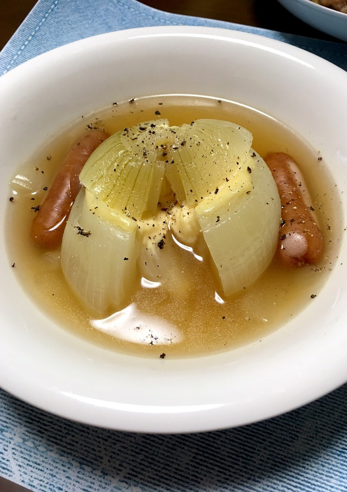 炊飯器DEとろ〜チーズ丸ごと玉ねぎスープ-レシピのメイン写真