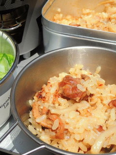 簡単! 焼き鳥缶とホタテ缶の炊き込みご飯-レシピのメイン写真