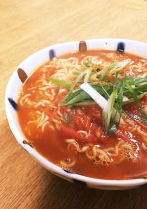 トマト消費！簡単トマト味噌ラーメン-レシピのメイン写真