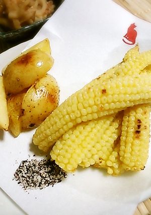 ヤングコーンの素揚げ～変わり塩で-レシピのメイン写真