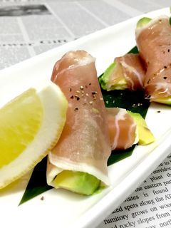 アボカドとクリームチーズの生ハム巻き-レシピのメイン写真