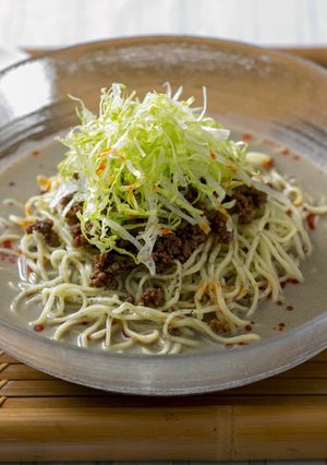 黒ごまでヘルシーに！ブラック冷やし担々麺-レシピのメイン写真