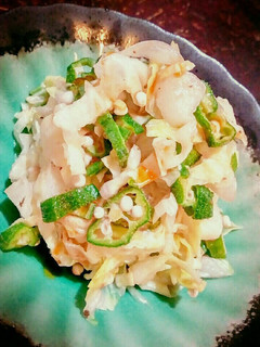 簡単副菜「キャベツとオクラの梅和え」-レシピのメイン写真