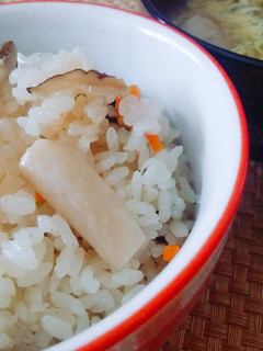 【龍愛】松茸ご飯風☆炊き込みご飯-レシピのメイン写真
