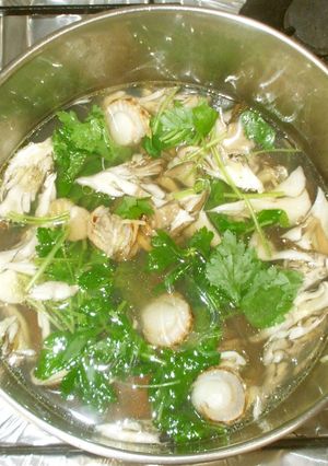 基本の中華スープ♪簡単舞茸ホタテ春雨-レシピのメイン写真