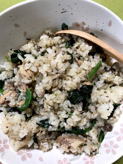 授乳期ランチ さば缶とほうれん草の焼き飯-レシピのメイン写真