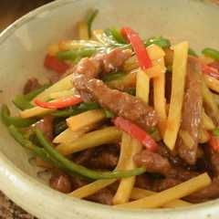 รูปของ いもいも青椒肉絲