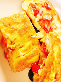 パプリカとチーズの卵焼き-レシピのメイン写真