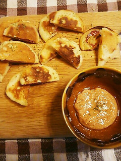 簡単おつまみ チーズとサラミのはさみ焼き-レシピのメイン写真