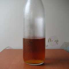 รูปของ 米焼酎でイチゴ酒♪