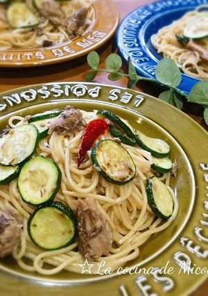 *さば缶とズッキーニのペペロンチーノ*-レシピのメイン写真