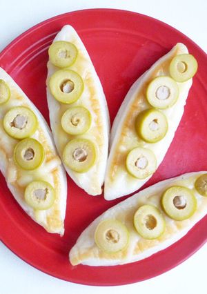 笹かまぼこのオリーブチーズ焼き-レシピのメイン写真