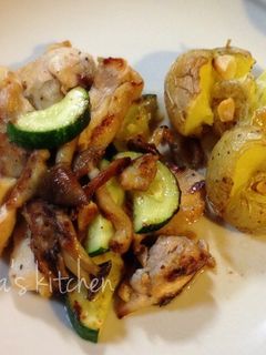夏野菜☆鶏肉とズッキーニのシンプル塩炒め-レシピのメイン写真