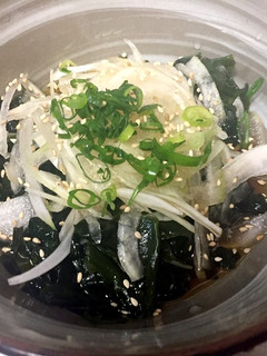 ワカメと玉ねぎの甘土佐酢和え-レシピのメイン写真