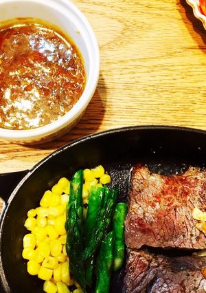 ステーキのためのオニオンソース-レシピのメイン写真