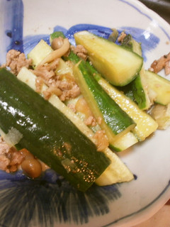 簡単♡きゅうりとひき肉の炒め物-レシピのメイン写真