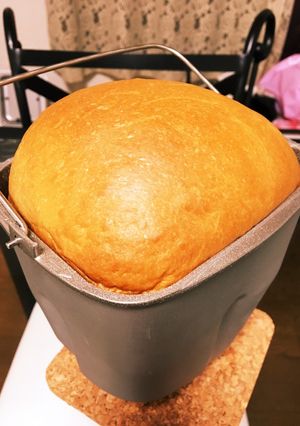 簡単♡HBで生クリームたっぷり食パン-レシピのメイン写真