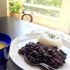 รูปของ 【メキシコ料理】黒豆と岩塩のチリコンカン