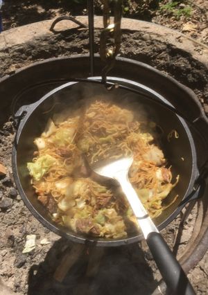 超簡単美味いダッチオーブン焼きそば-レシピのメイン写真