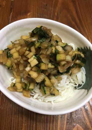 作り置き！ズッキーニ&玉ねぎ『だし』-レシピのメイン写真