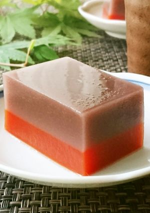 野菜ジュースでスイーツ♪2層の水ようかん-レシピのメイン写真