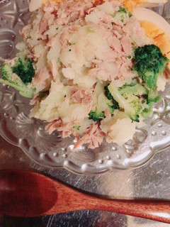 ブロッコリーとじゃがいもの簡単サラダ-レシピのメイン写真