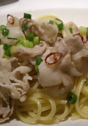 豚肉と生姜のペペロンチーノ風スパゲティ-レシピのメイン写真