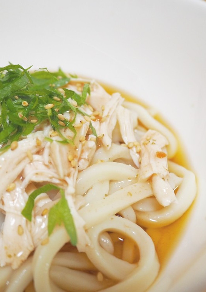 簡単☆梅とささみのさっぱり冷やしうどん-レシピのメイン写真