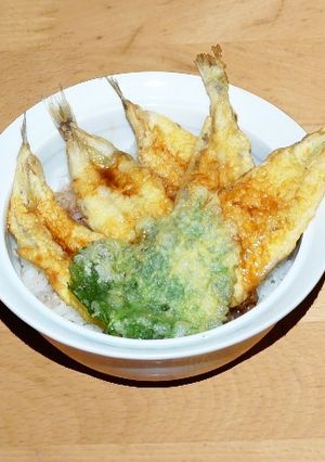 メギス（ニギス）の天丼 唐揚げ 刺身-レシピのメイン写真