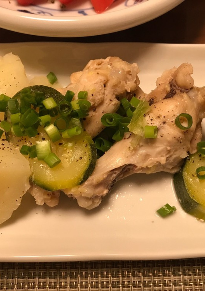 鶏手羽の塩煮☆STAUB使用☆-レシピのメイン写真
