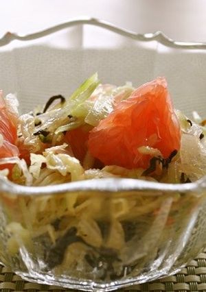 新玉ねぎとグレープフルーツの塩昆布サラダ-レシピのメイン写真
