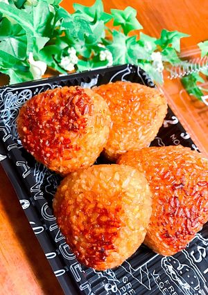 トースターde染み染み♡焼きおにぎり-レシピのメイン写真