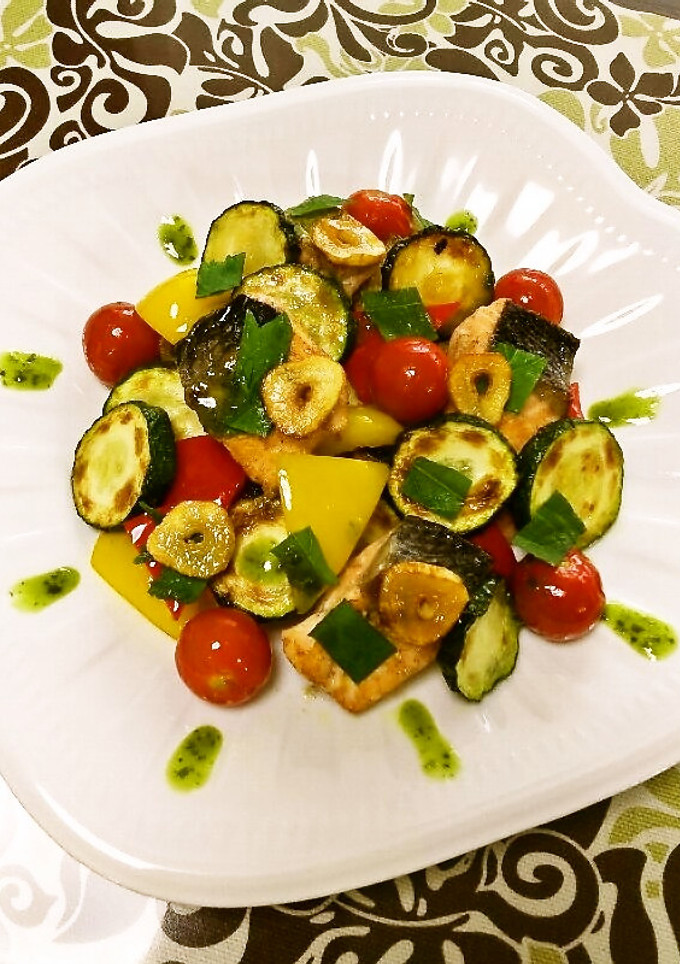 鮭と夏野菜のジェノベーゼ風♪-レシピのメイン写真