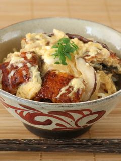 スタミナチャージ!うなぎの卵とじ丼-レシピのメイン写真