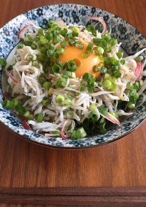 ごま油と薬味香る釜揚げしらす丼-レシピのメイン写真