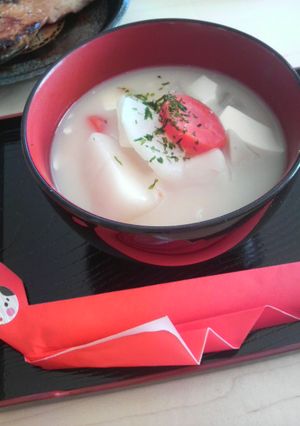 体ほっこり！冬の朝食にぴったりお雑煮-レシピのメイン写真