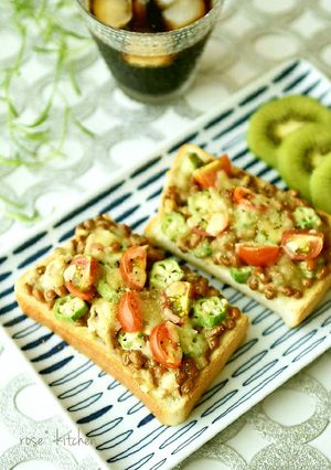 納豆・オクラ・トマトのチーズトースト-レシピのメイン写真