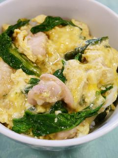 かつお菜の親子丼【JA福岡市】-レシピのメイン写真